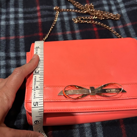 Authentic Ted Baker Hot Pink and rose gold cross body bag - Picture 7 of 7